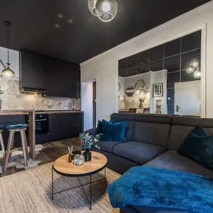 Apartamento Marant - Free Private Parking, Zadar